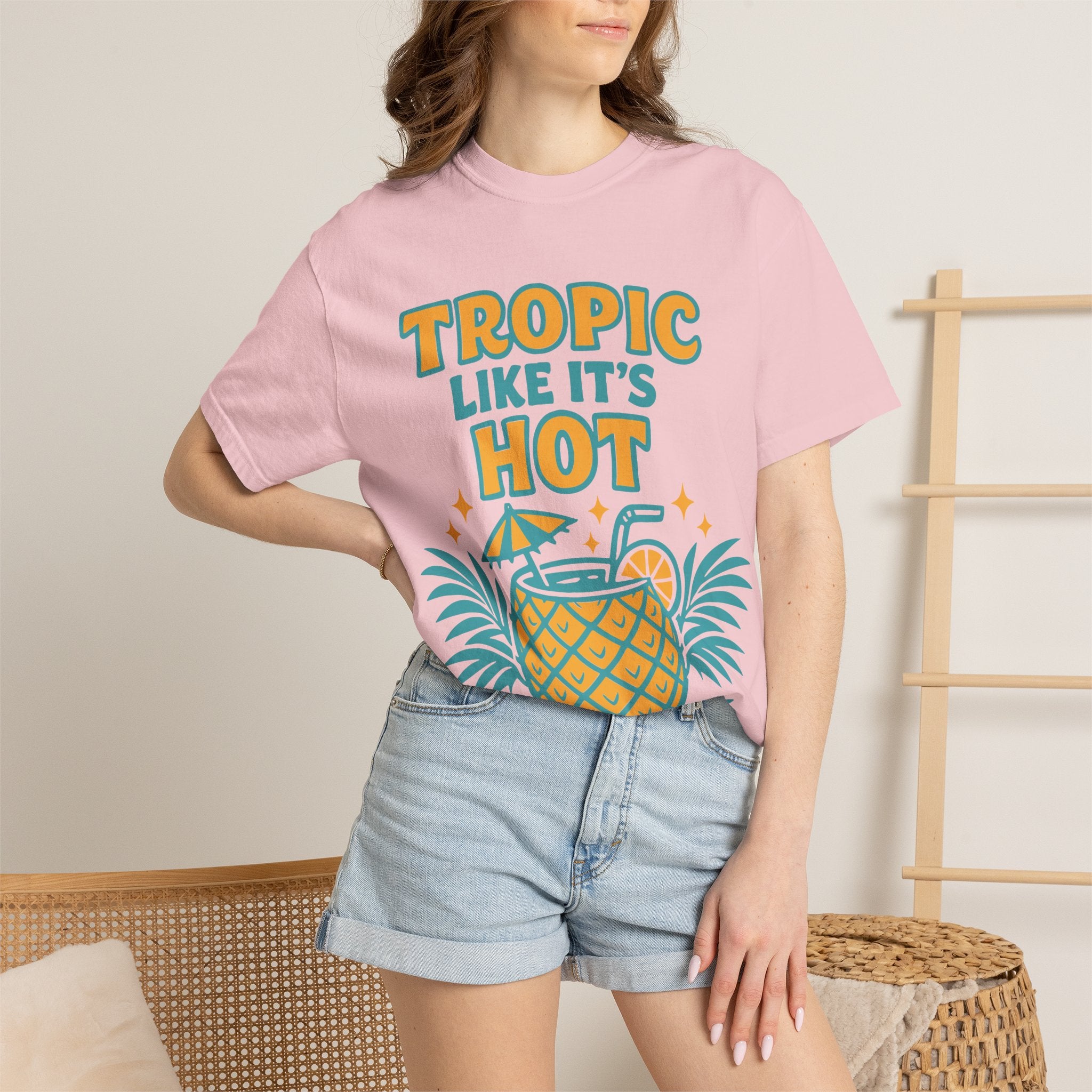 T-Shirt — "Tropic Like It's Hot" Pineapple Tropical Graphic Tee